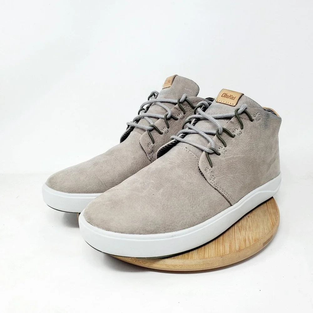 Olukai Nana Hele Boots Mens 9 Grey Nubuck Leather Classic Chukka Sneaker Shoes